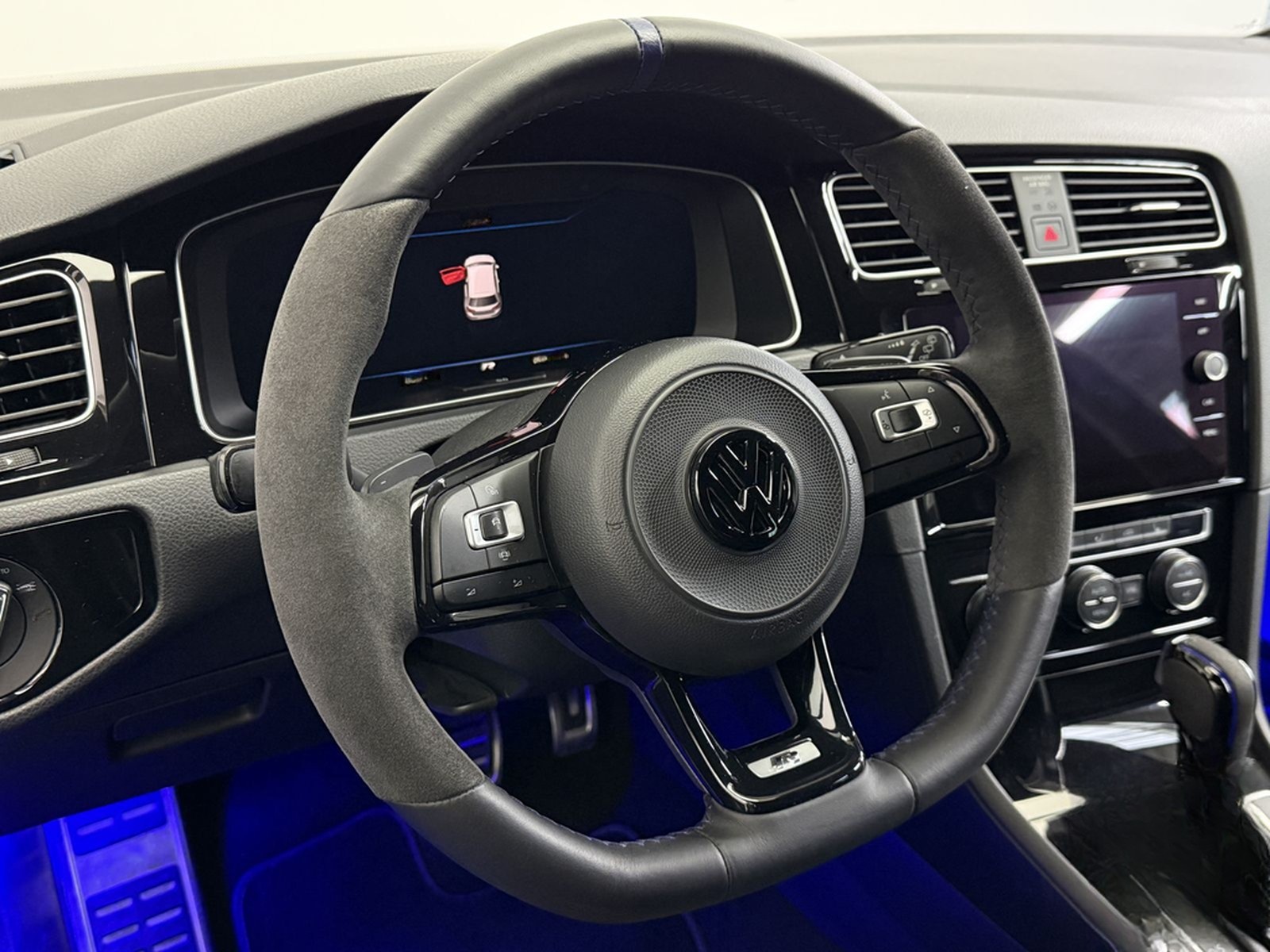 Volkswagen Golf R|4Motion|Active-Info|Akra|DYNAUDIO|DCC| foto 12