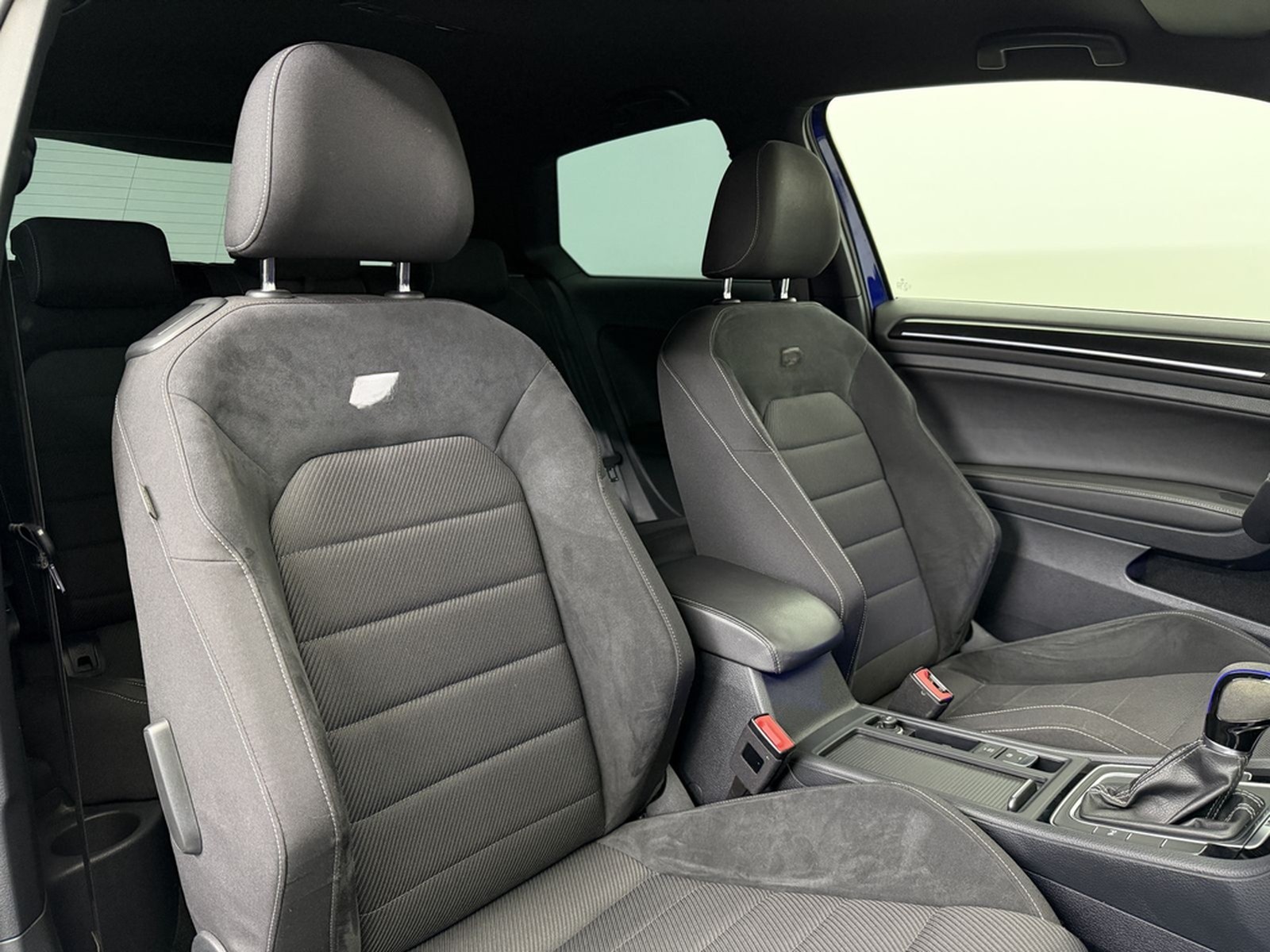 Volkswagen Golf R|4Motion|Active-Info|Akra|DYNAUDIO|DCC| foto 15