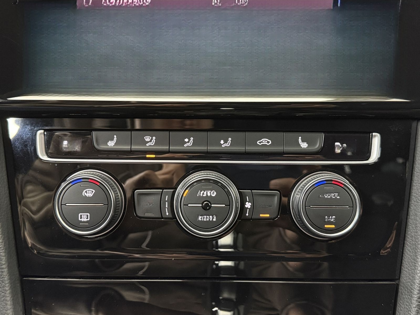 Volkswagen Golf R|4Motion|Active-Info|Akra|DYNAUDIO|DCC| foto 19