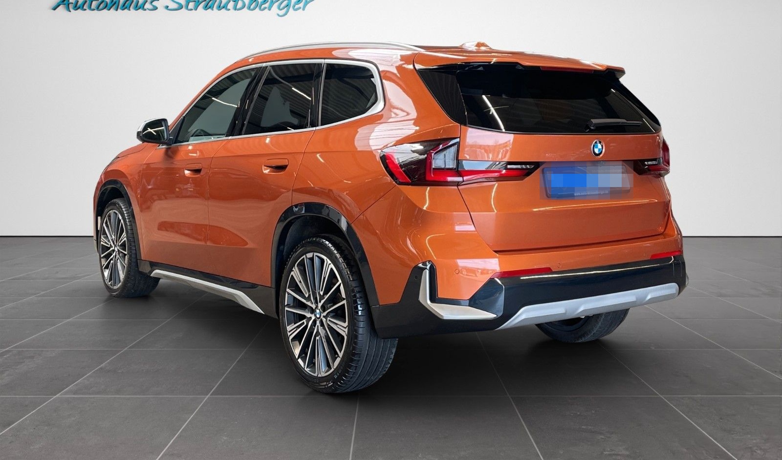 BMW X1 23 d xDrive xLine ACC AHK RFK SHZ LRHZ AD LED foto 5