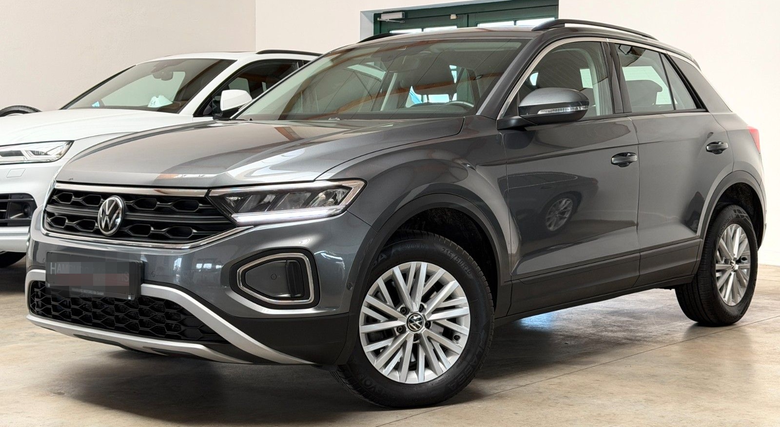 Volkswagen T-Roc 2.0 TDI SCR DSG Life LED/KAMERA/CARPLAY/BT foto 2
