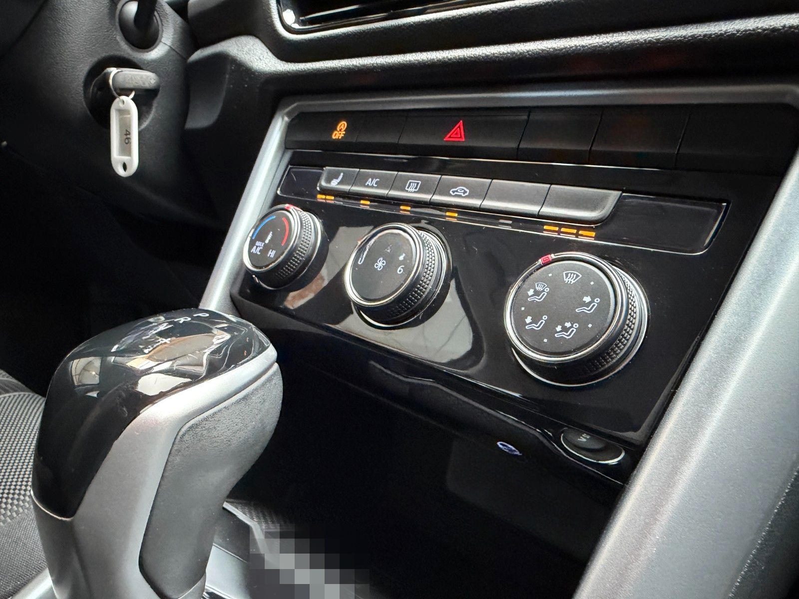Volkswagen T-Roc 2.0 TDI SCR DSG Life LED/KAMERA/CARPLAY/BT foto 20
