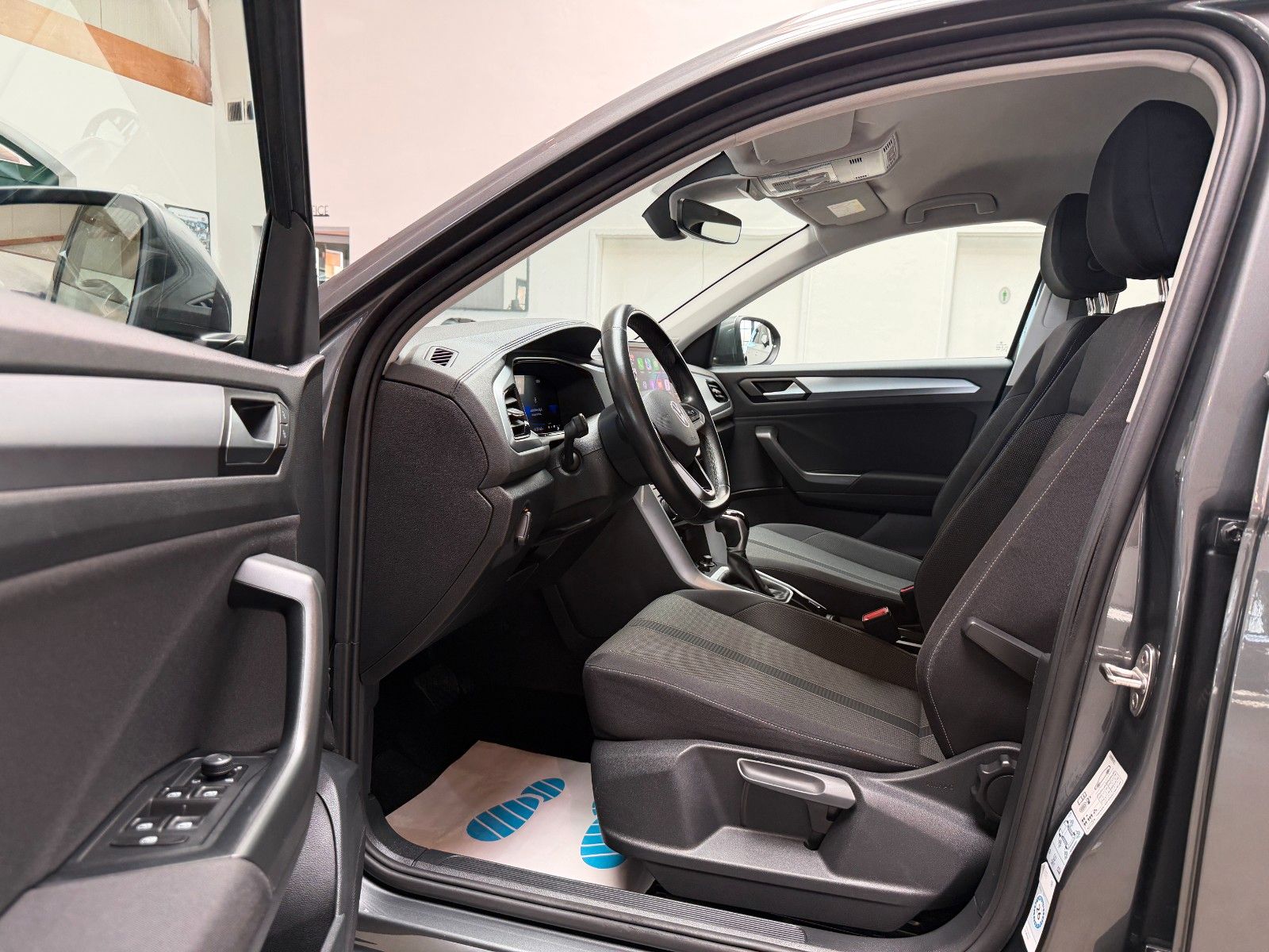 Volkswagen T-Roc 2.0 TDI SCR DSG Life LED/KAMERA/CARPLAY/BT foto 9