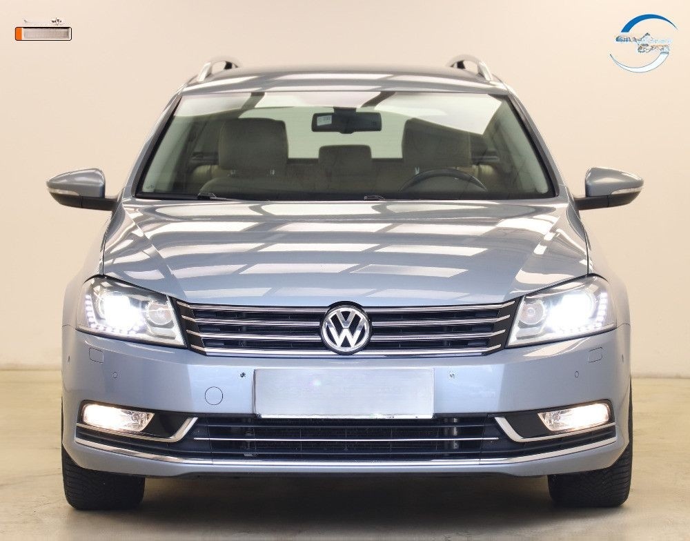Volkswagen Passat 3.6 FSI 299PS DSG Highline 4Motion DCC foto 2