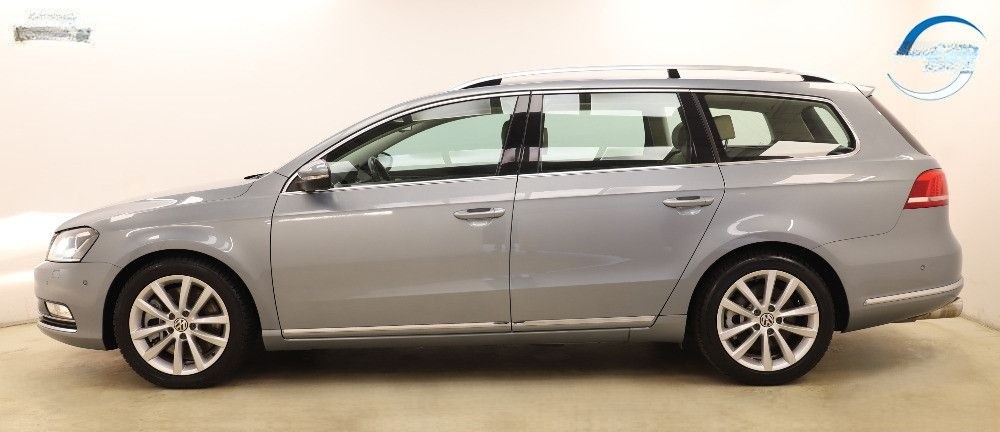 Volkswagen Passat 3.6 FSI 299PS DSG Highline 4Motion DCC foto 4