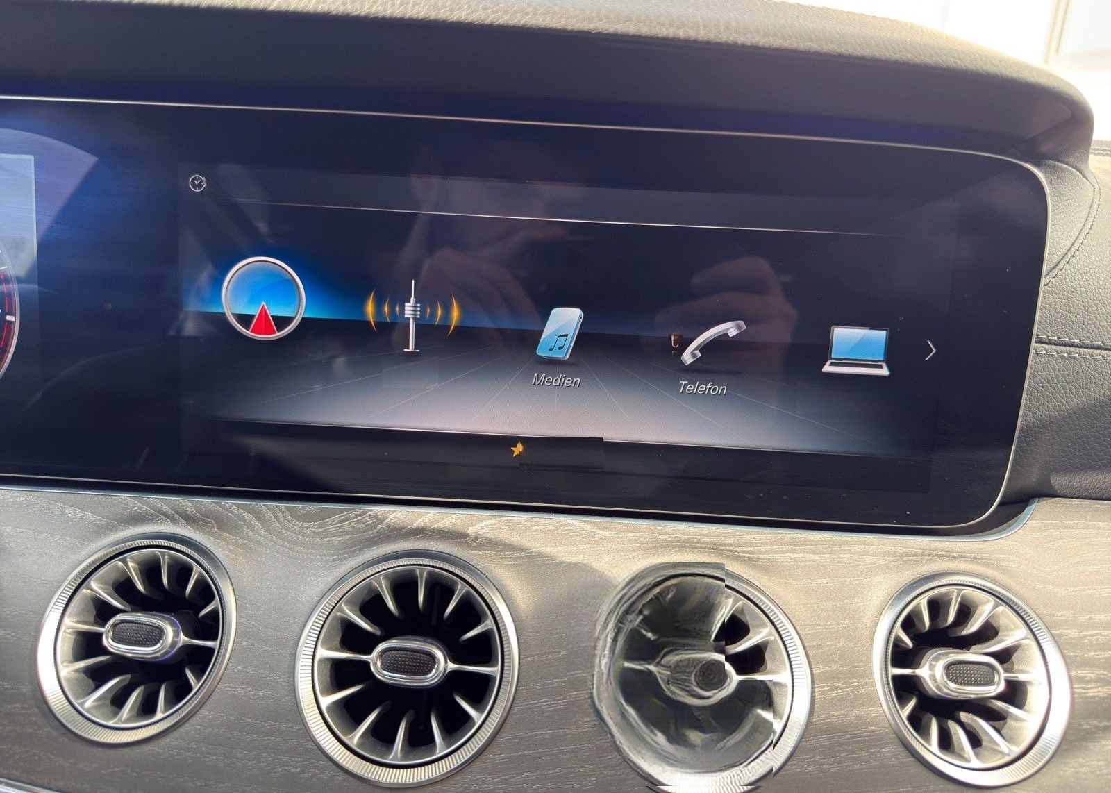 Mercedes-Benz CLS 450 4Matic AMG Line|360°Cam|Burmester|Memory foto 24