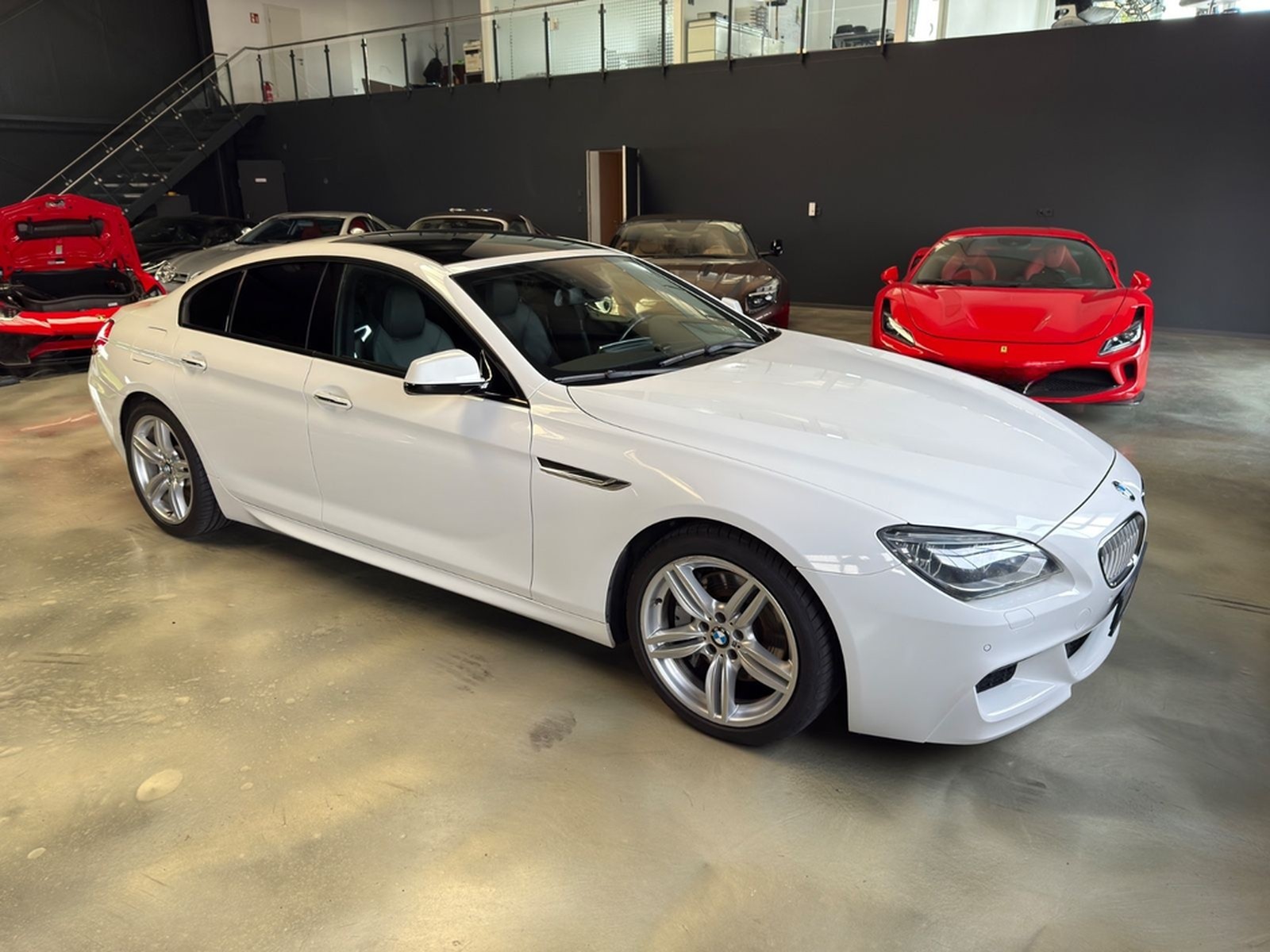 BMW 650i Gran Coupe M SPORTPAKET/M 19"/GLASDACH/LED foto 2