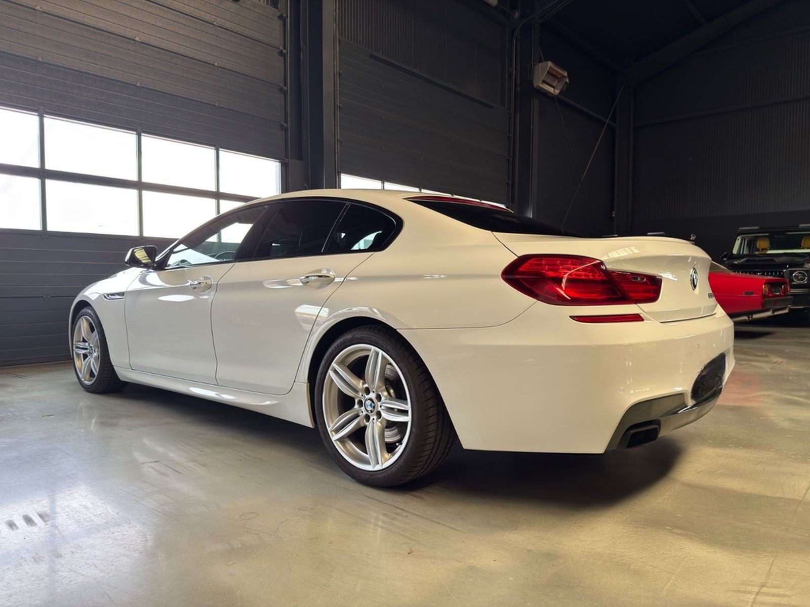 BMW 650i Gran Coupe M SPORTPAKET/M 19"/GLASDACH/LED foto 39