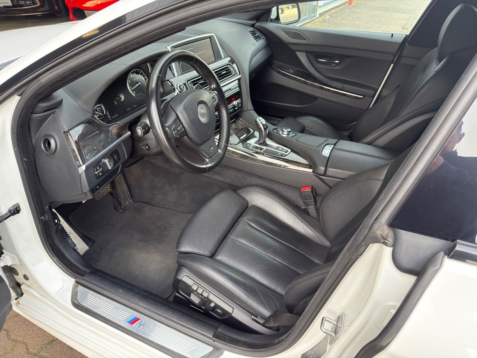 BMW 650i Gran Coupe M SPORTPAKET/M 19"/GLASDACH/LED foto 9