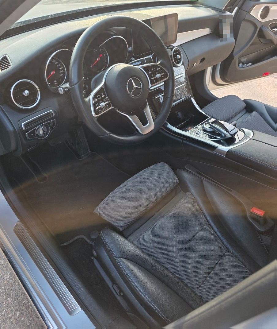 Mercedes-Benz C 220 d T Autom. - foto 7