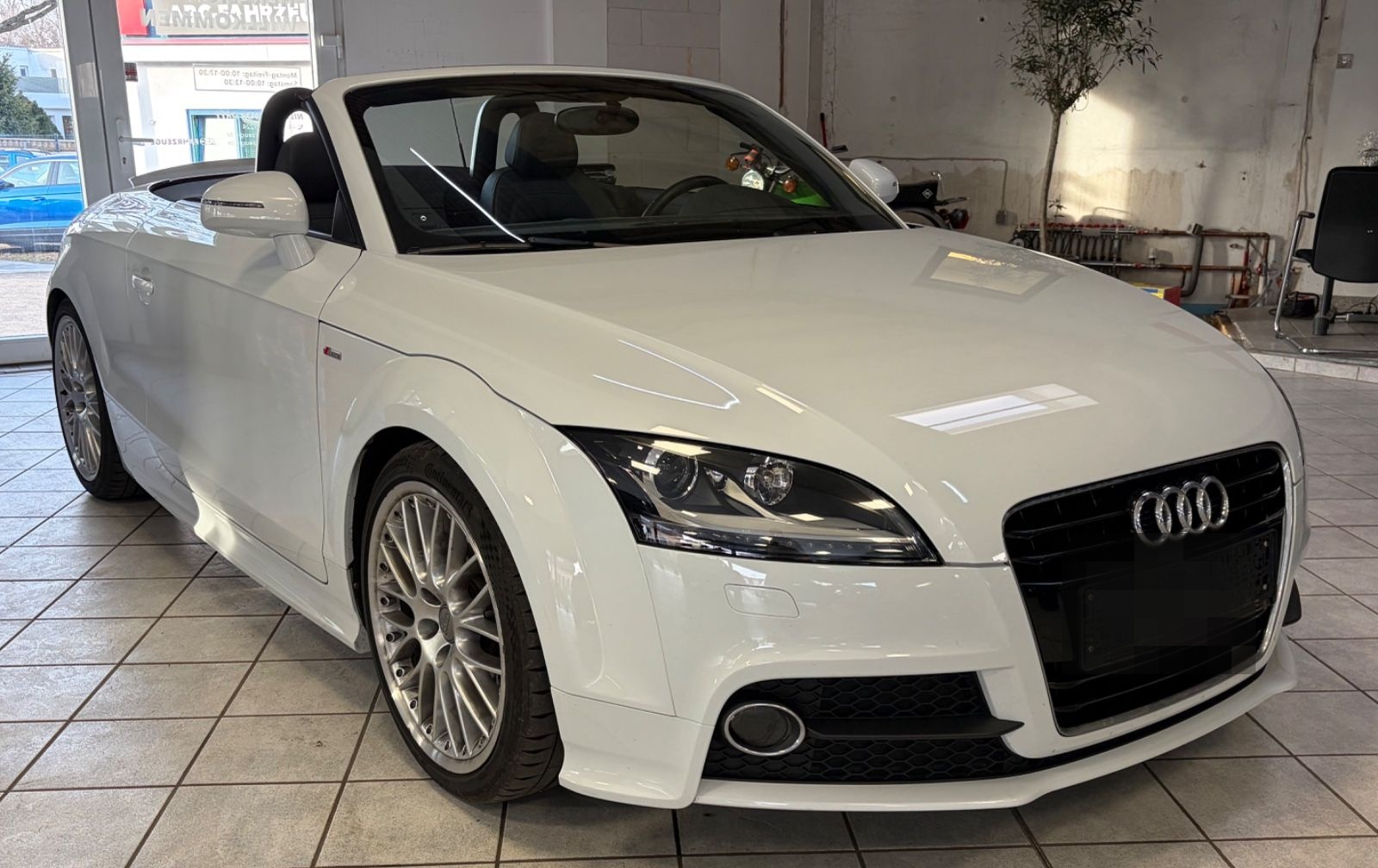 Audi TT 2.0 TFSI Roadster S-Line / Bi-Xenon / HU NEU foto 2