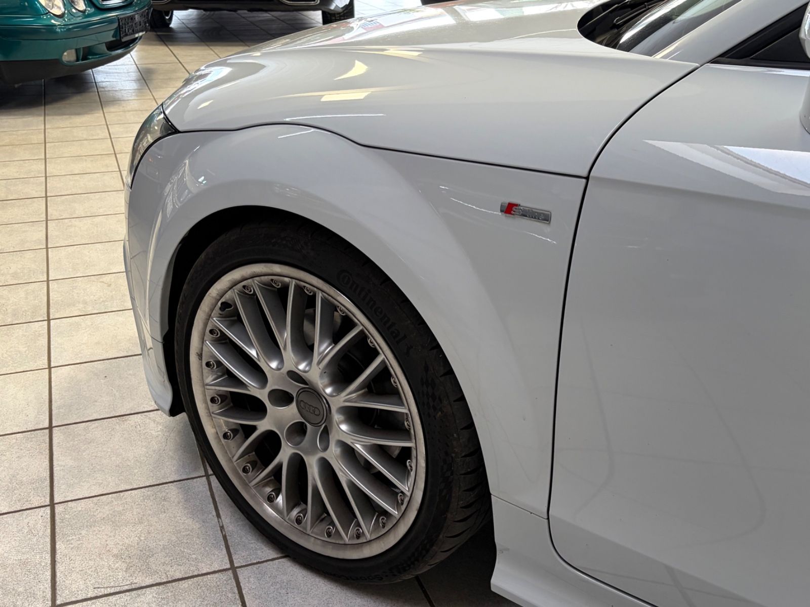 Audi TT 2.0 TFSI Roadster S-Line / Bi-Xenon / HU NEU foto 13