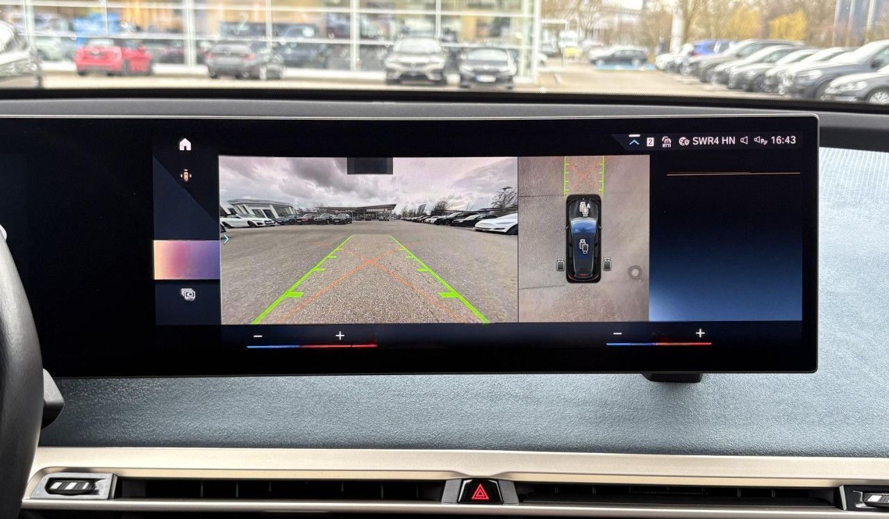 BMW iX x40 Sky HUD ACC SurView Laser Massage AHK 22" foto 12
