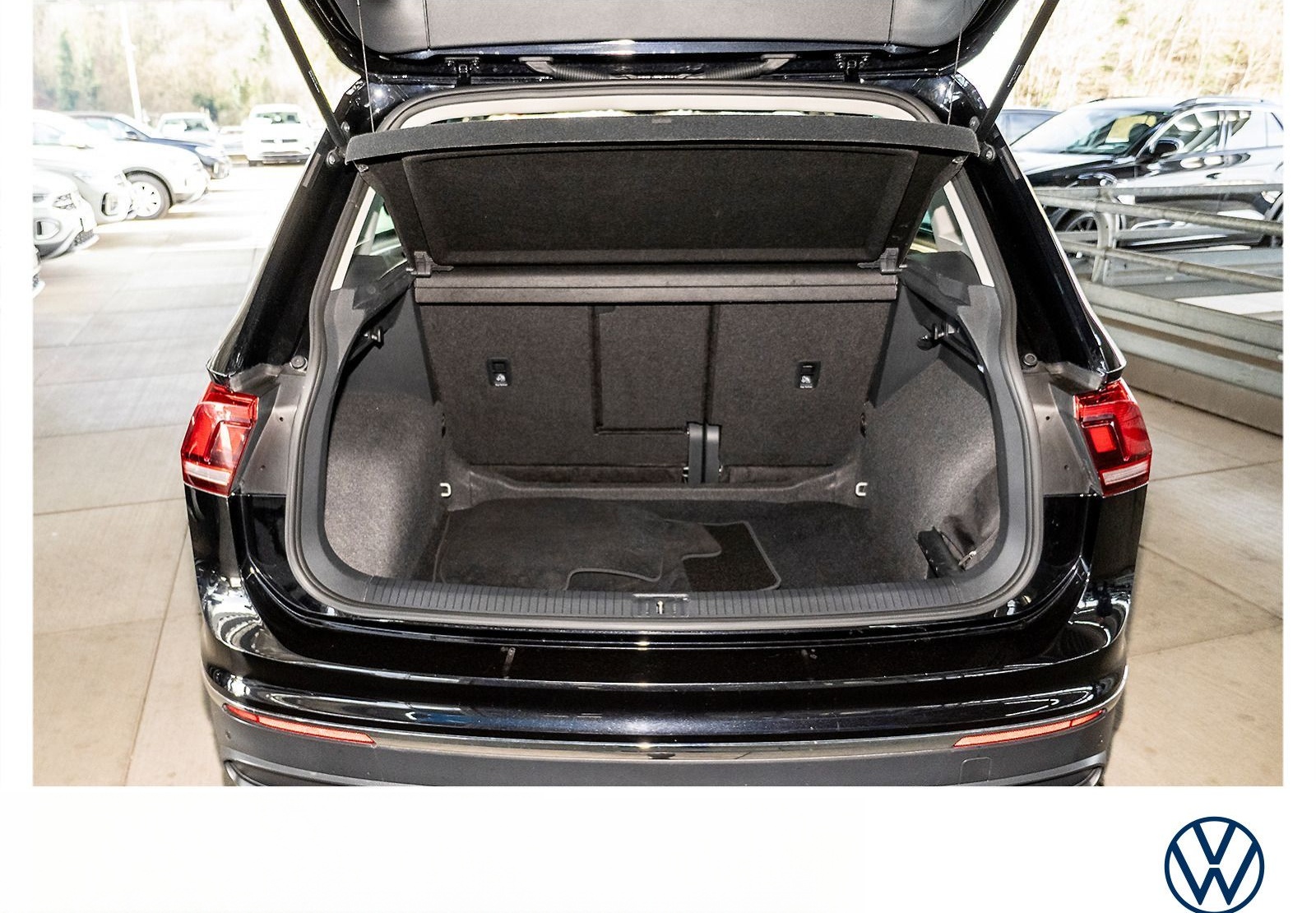 Volkswagen Tiguan Active 2.0 TDI DSG Navi Kamera AHK LED foto 11