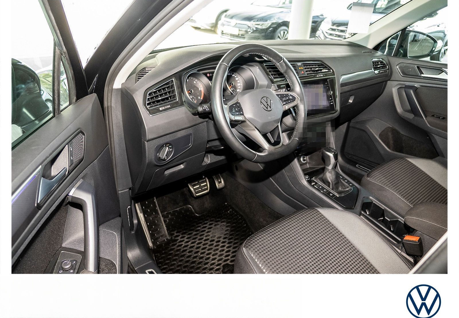Volkswagen Tiguan Active 2.0 TDI DSG Navi Kamera AHK LED foto 3