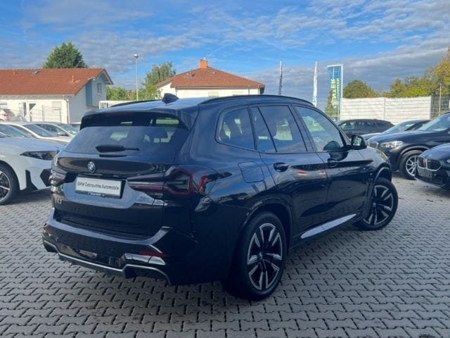 BMW iX3 Sportpaket AD AHK-klappbar Navi Digitales Co foto 4