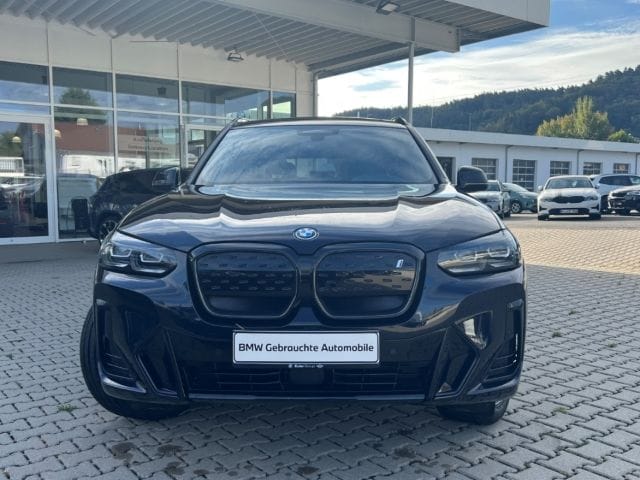 BMW iX3 Sportpaket AD AHK-klappbar Navi Digitales Co foto 5