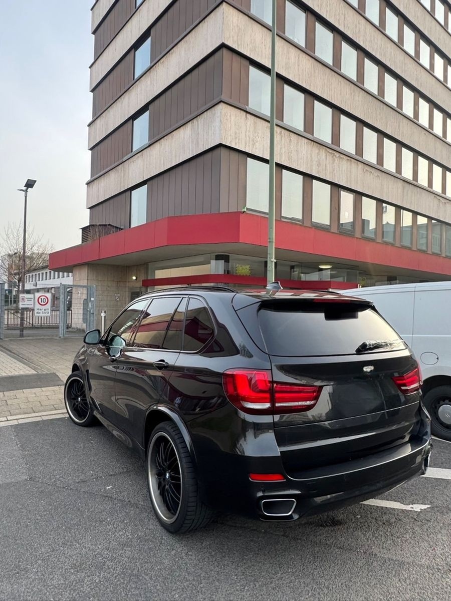 BMW X5 30d M Paket foto 3