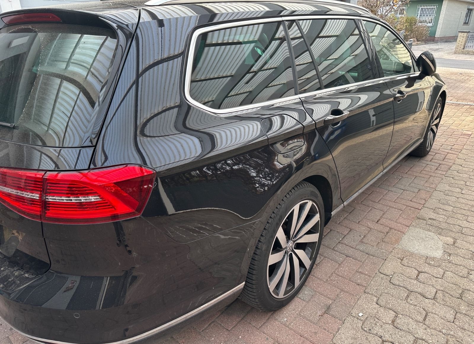 Volkswagen Passat Variant 2.0 TSI 162kW DSG Highline Va... foto 3