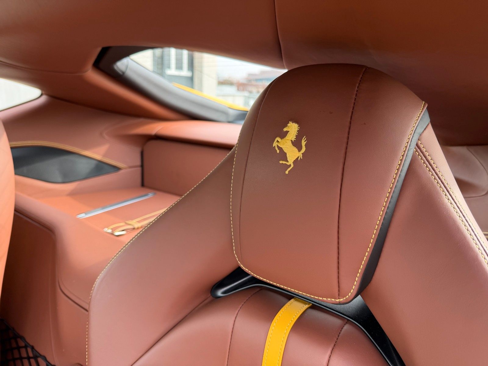 Ferrari 812 Superfast Carbon/Lift/Beifahrerdisplay foto 21