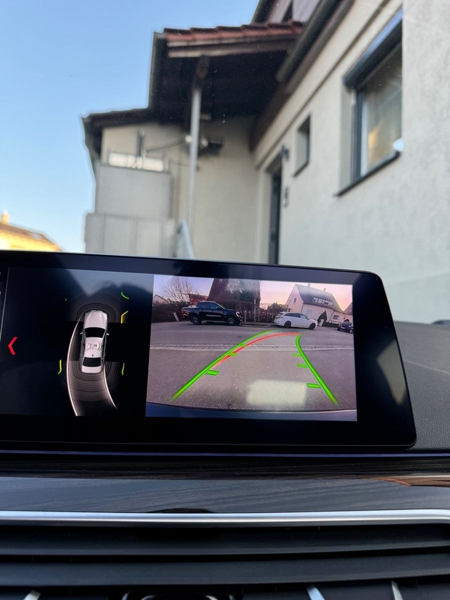 BMW 520d M Paket Glasdach HUD Harman Kardon foto 12