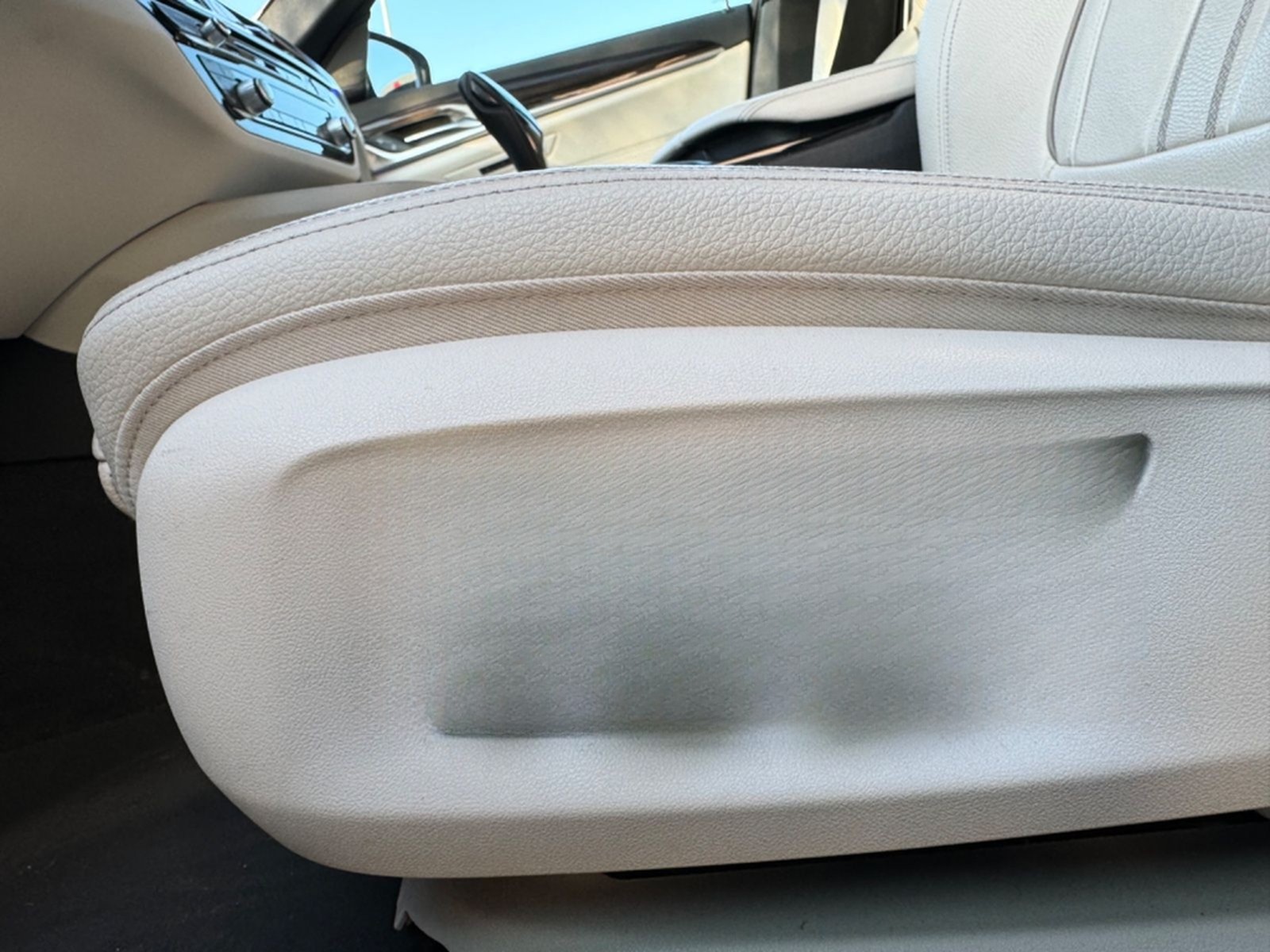 BMW 520d M Paket Glasdach HUD Harman Kardon foto 13