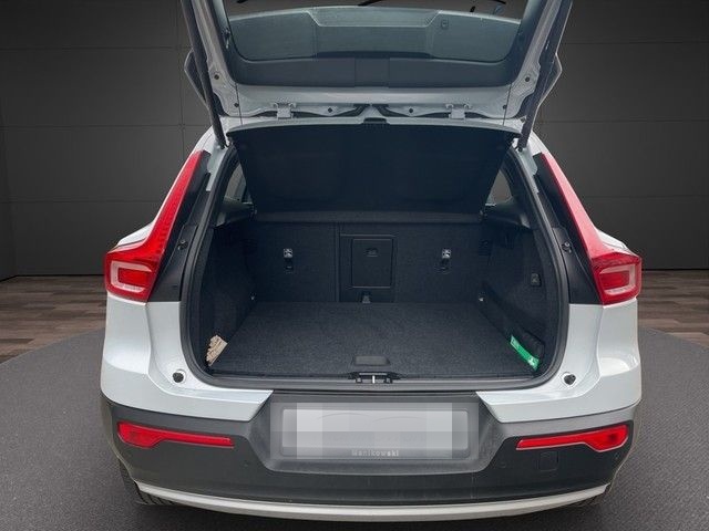 Volvo XC40 T2 2WD *Momentum Pro*Navi+CarPlay+RFK+Stzhz foto 16