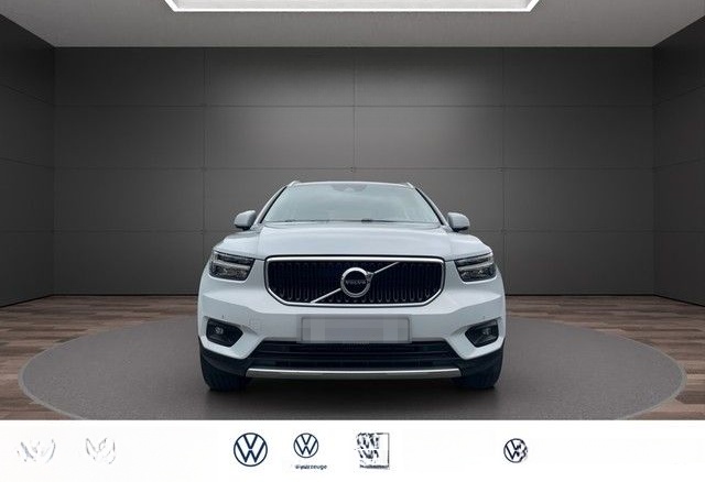 Volvo XC40 T2 2WD *Momentum Pro*Navi+CarPlay+RFK+Stzhz foto 8