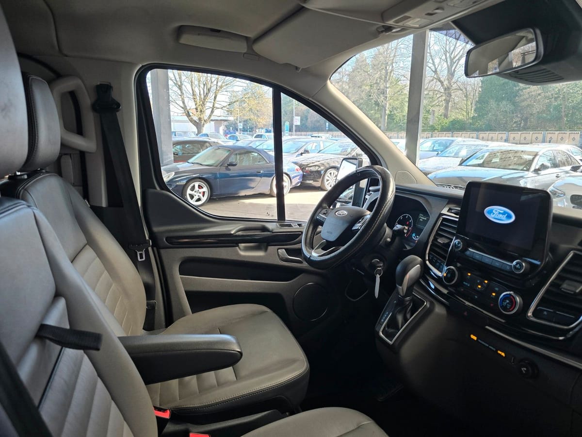 Ford Tourneo Custom 320 Autom. Titanium Leder Kamera foto 25