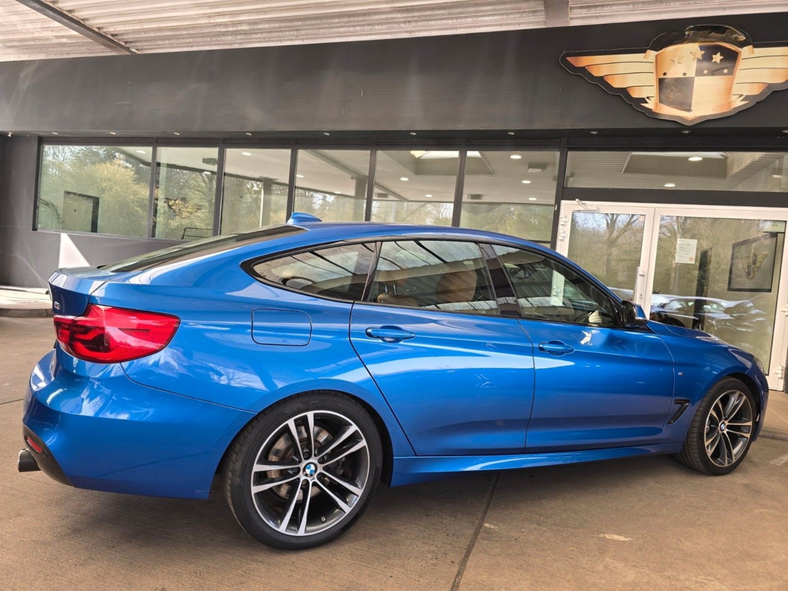 BMW 340i xDrive GT M-Performance 360°K/LEDER/HuD/19" foto 11