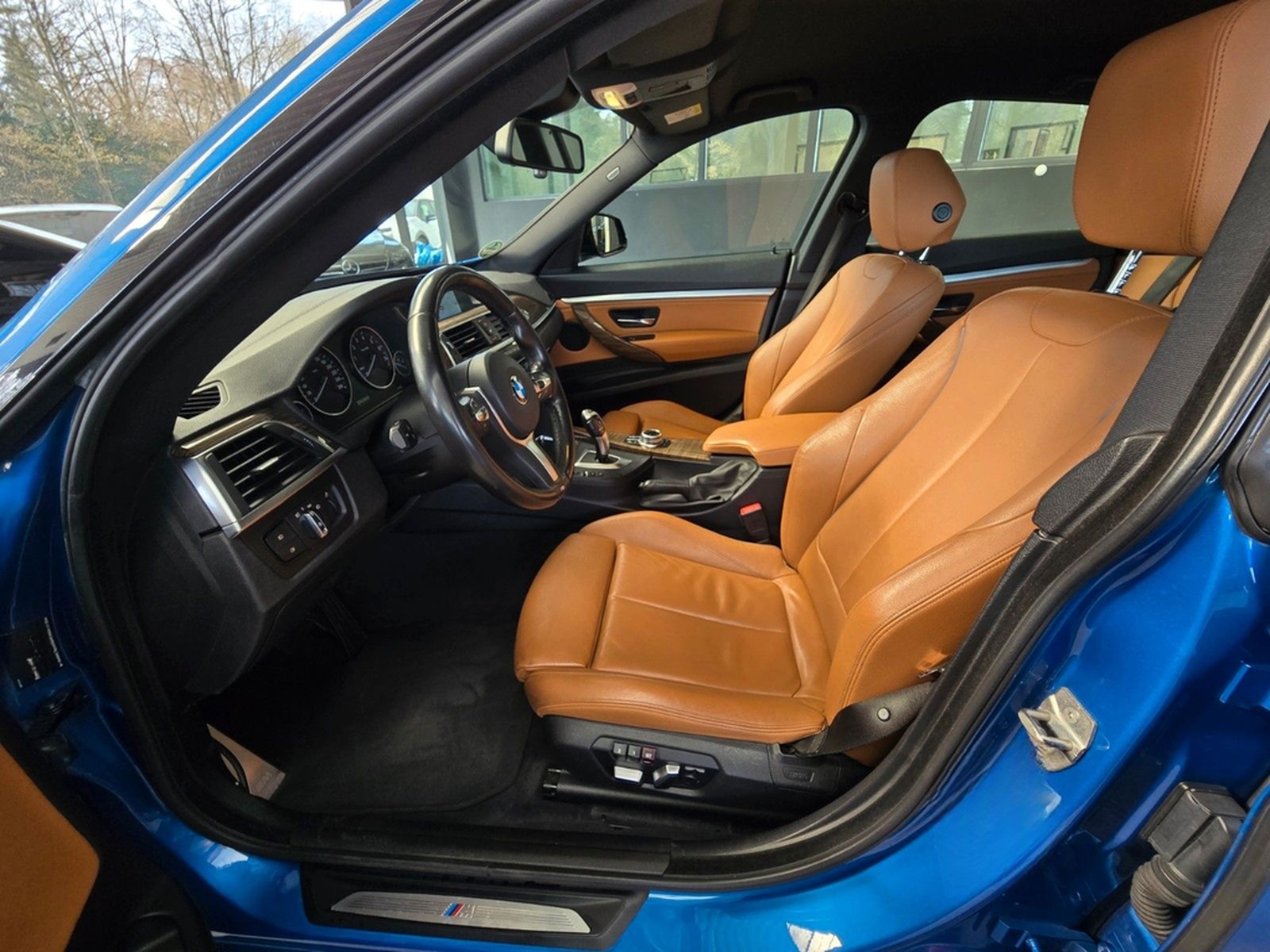 BMW 340i xDrive GT M-Performance 360°K/LEDER/HuD/19" foto 28