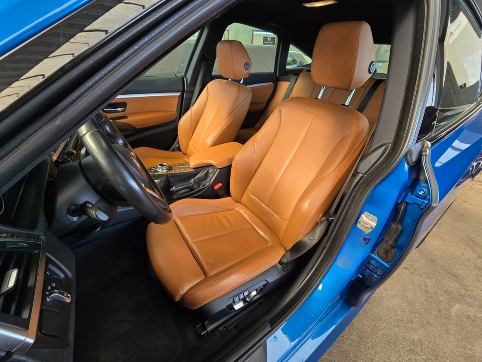 BMW 340i xDrive GT M-Performance 360°K/LEDER/HuD/19" foto 29