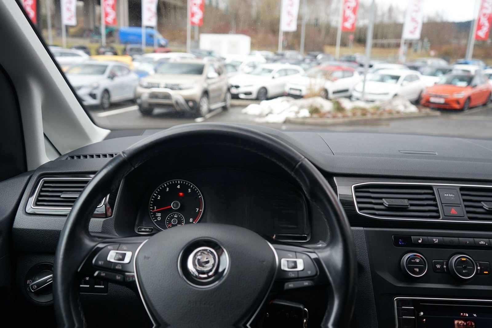 Volkswagen Caddy 1.4 TSI Comfortline Navi Sitzheizung DAB foto 11
