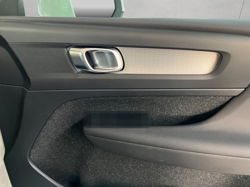 Volvo XC40 T3 Momentum-Pro Aut ACC BLIS Navi Voll-LED  foto 20