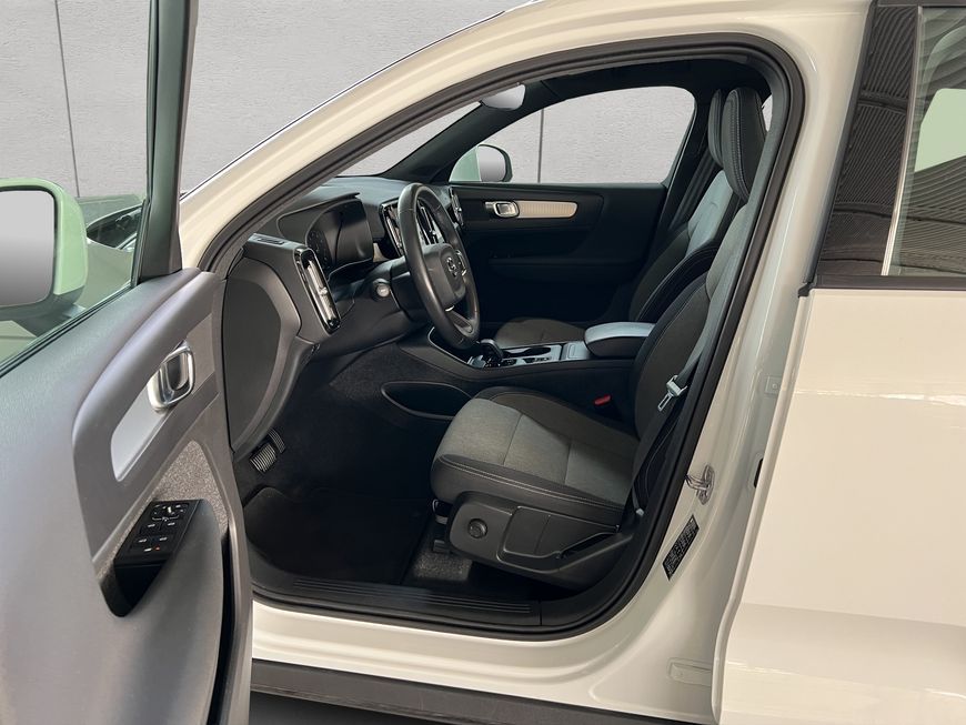 Volvo XC40 T3 Momentum-Pro Aut ACC BLIS Navi Voll-LED  foto 10