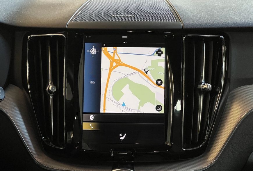 Volvo XC60 B5 AWD R-Design Aut 360° PilotAssist BLIS 1 foto 14