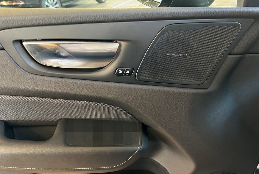 Volvo XC60 B5 AWD R-Design Aut 360° PilotAssist BLIS 1 foto 16