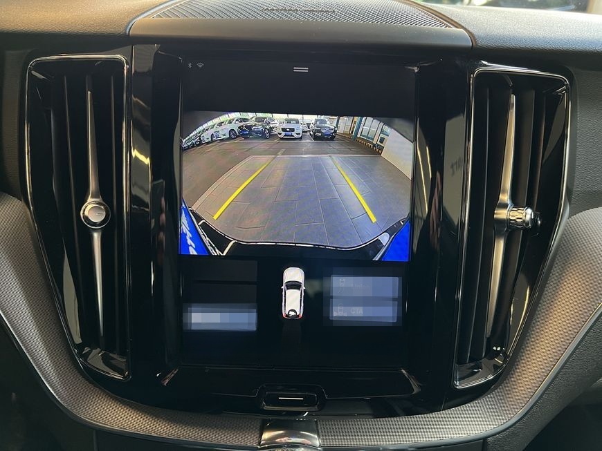 Volvo XC60 B5 AWD R-Design Aut 360° PilotAssist BLIS 1 foto 22