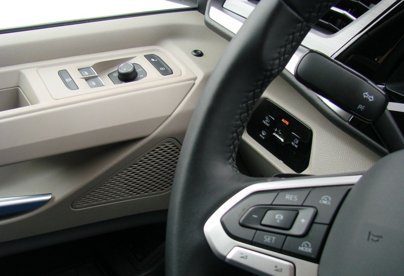 Volkswagen T7 Multivan Edition eHybrid 4M AHK H&K ACC IQ Li foto 9