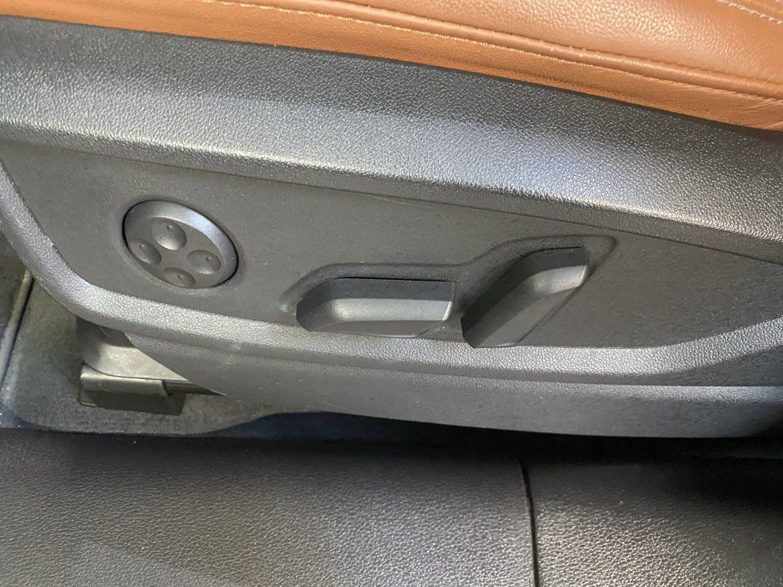 Audi Q5 40 2.0 TDI quattro advanced AHK AUT Kam. Navi foto 10