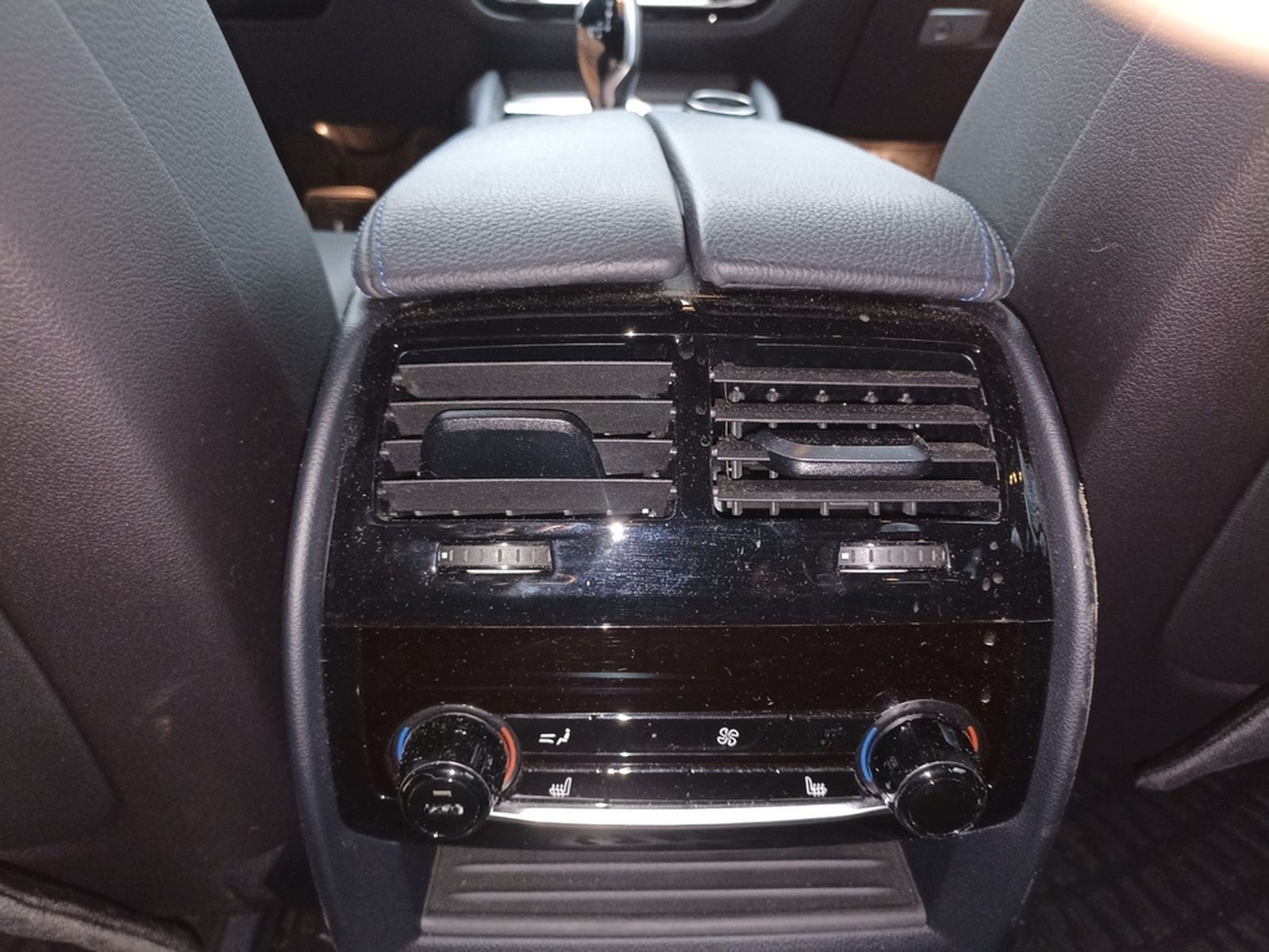 BMW 540i xDrive Touring A - foto 18