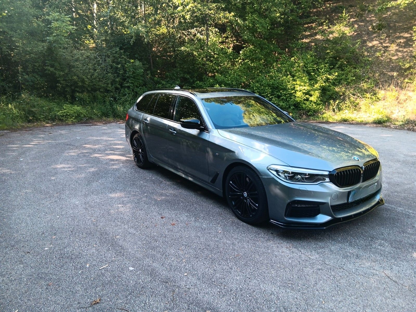 BMW 540i xDrive Touring A - foto 8