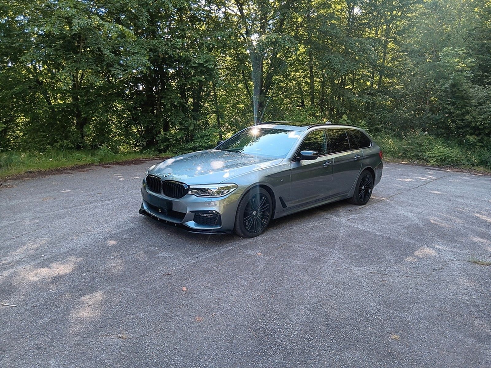 BMW 540i xDrive Touring A - foto 9
