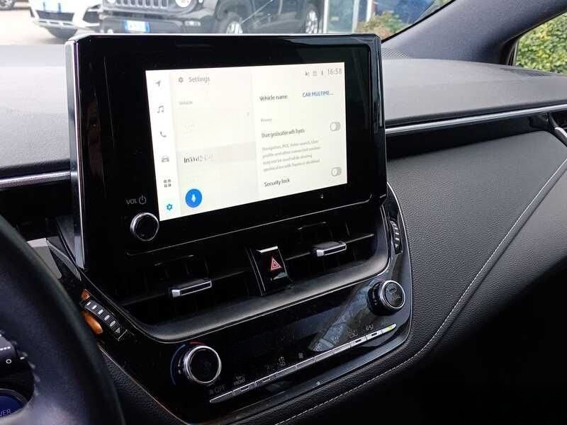 Toyota Corolla TS 1.8 hybrid Style CVT foto 9