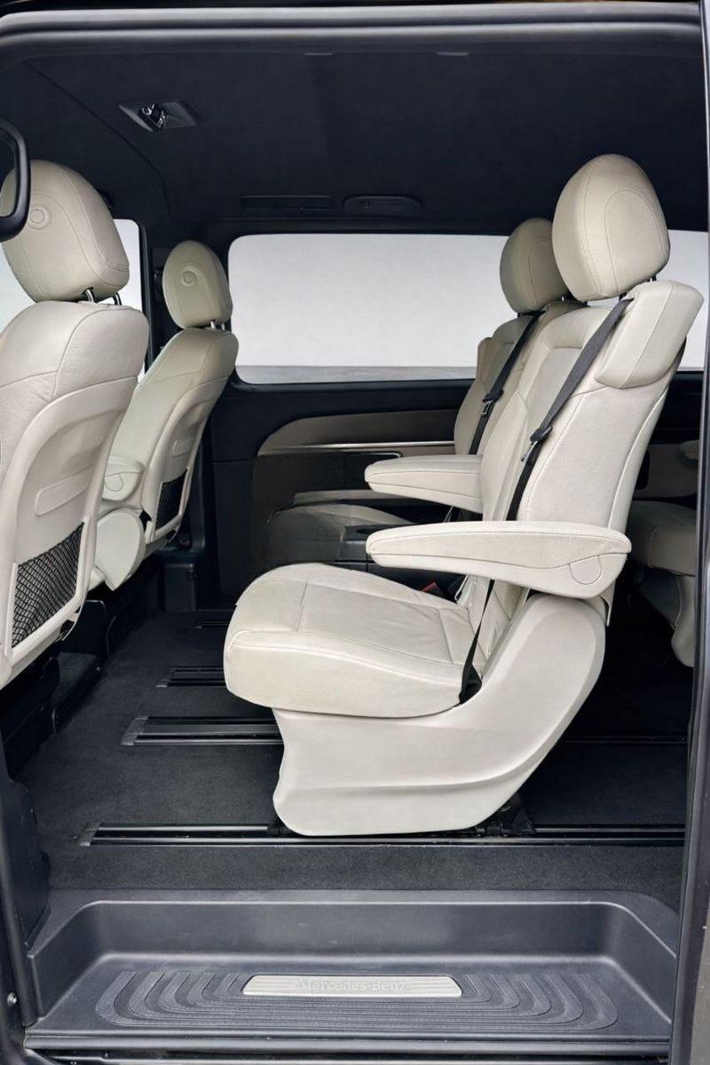 Mercedes-Benz V 250 V-Klasse AMG AVANTGARDE EDITION 4-MATIC la foto 13