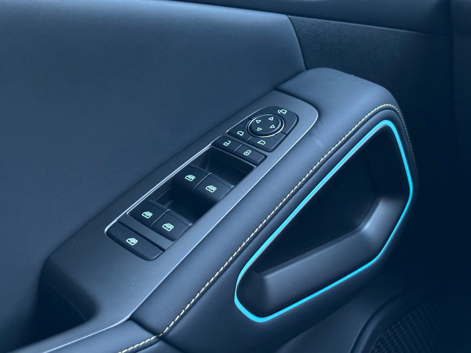 BYD ATTO 2 Comfort - Tageszulassung foto 21