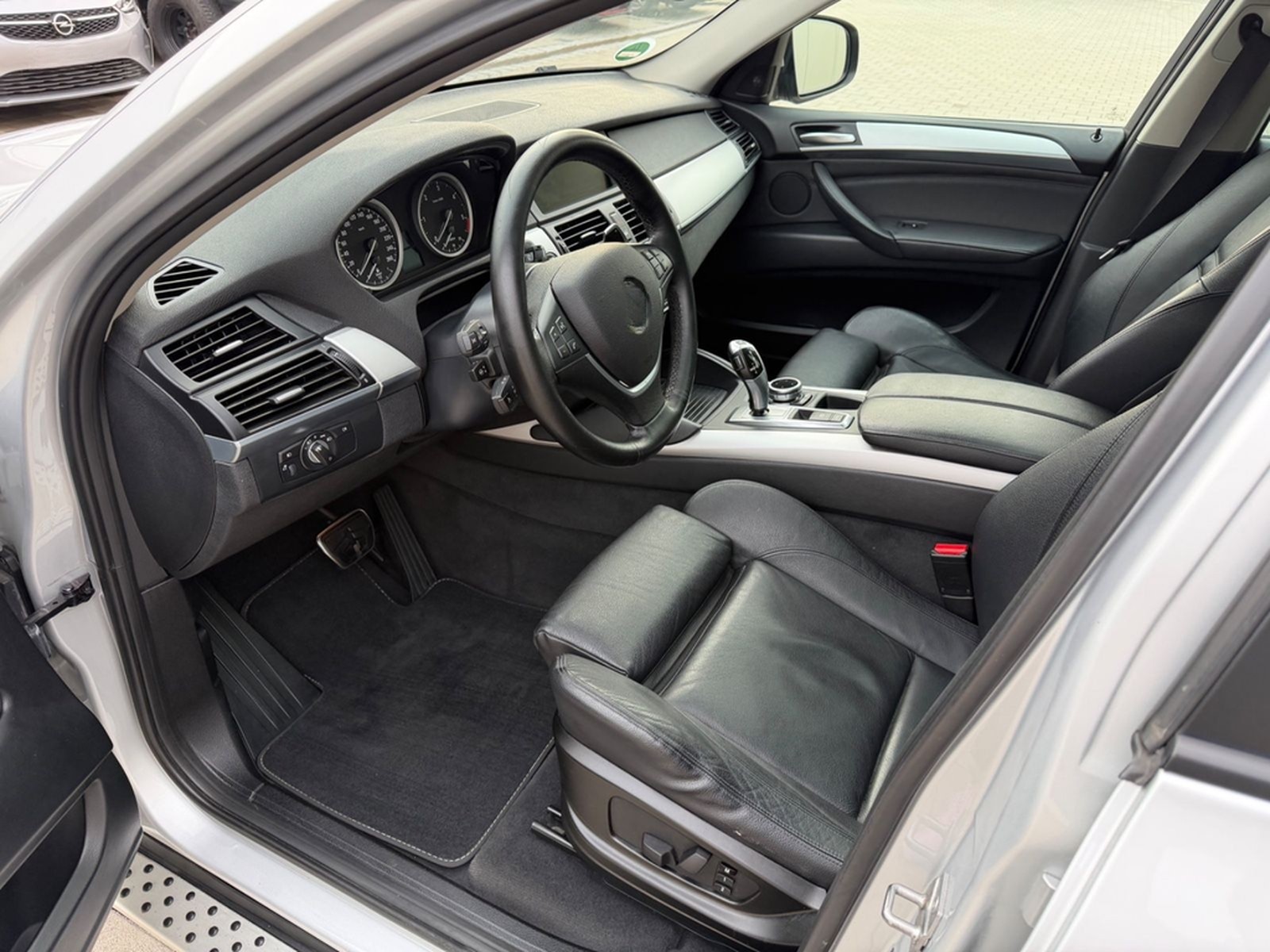 BMW X6 xDrive30d, Scheckheft, Originallaufleistung foto 11