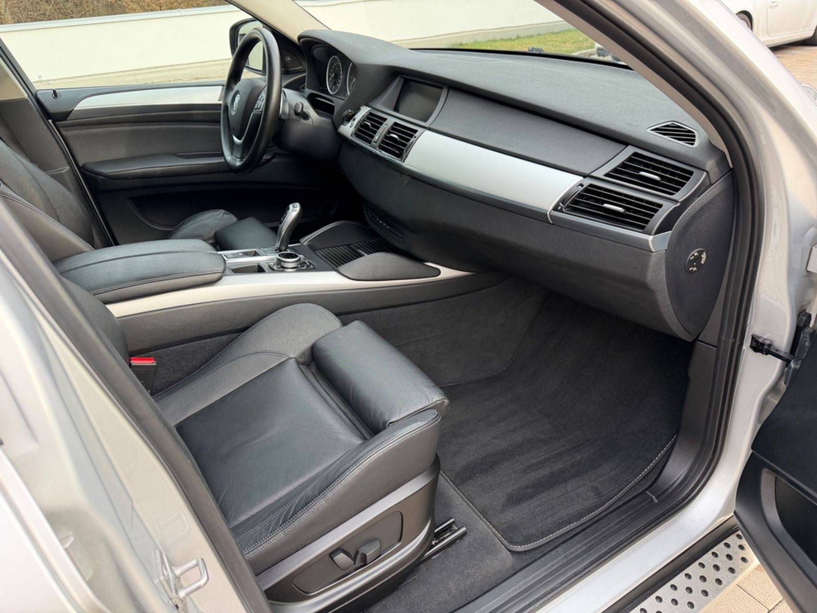 BMW X6 xDrive30d, Scheckheft, Originallaufleistung foto 22