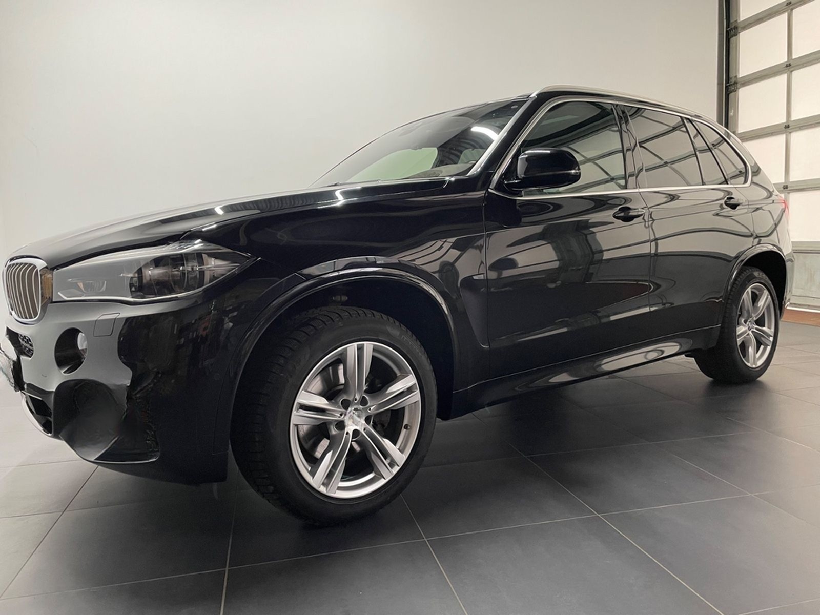 BMW X5 xDrive40d+M-Sport+HUD+STHZ+LED+H&K+PANO+NIGHT foto 3