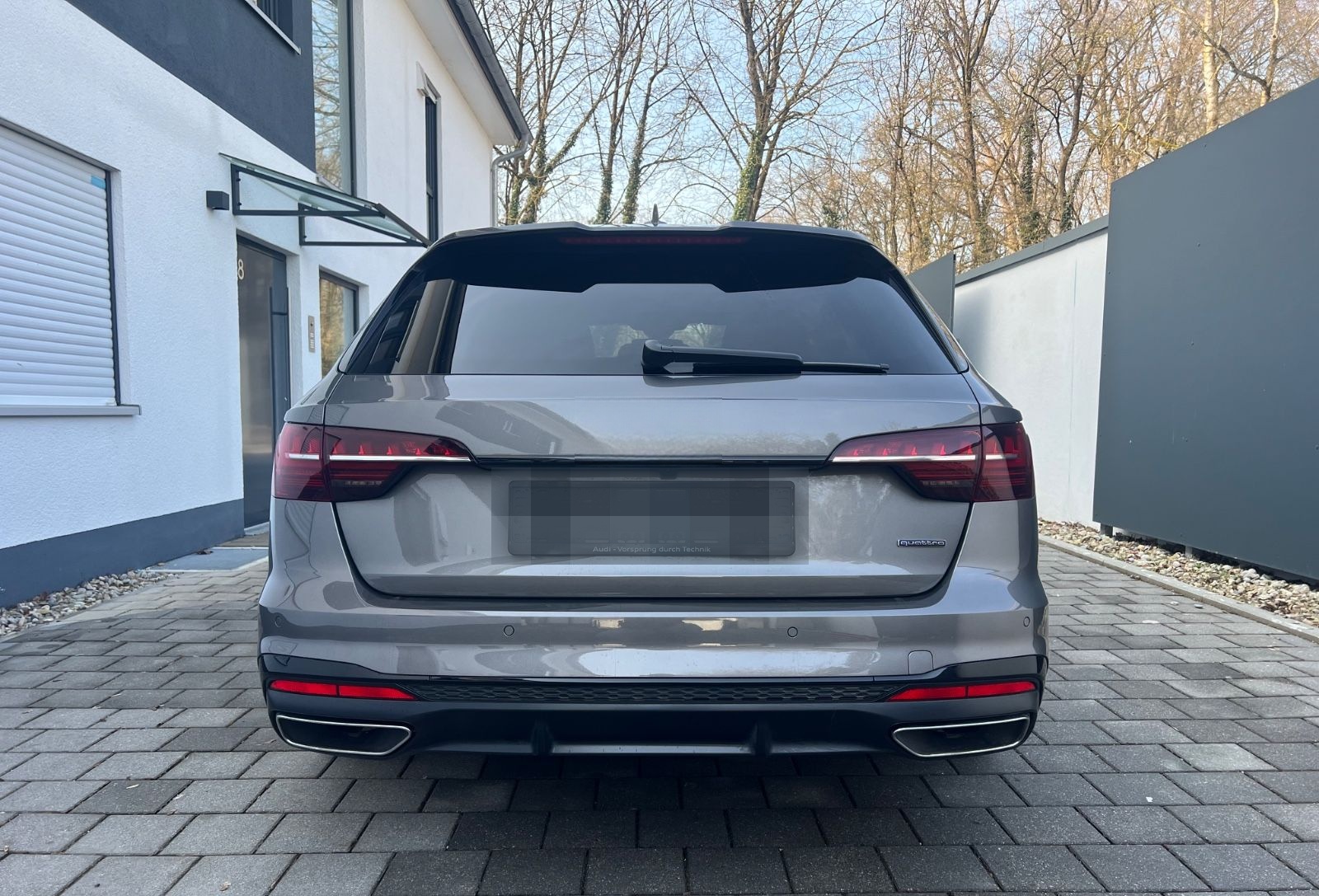 Audi A4 Avant 45 TFSI quattro Edition One Matrix foto 5